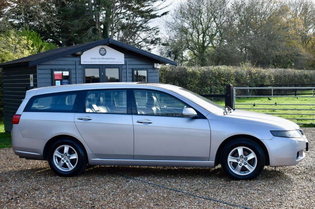 Used Honda Accord 2004 for sale - 76574821: Photo 18