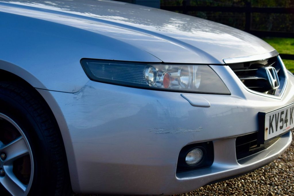 Used Honda Accord 2004 for sale - 76574821: Photo 19