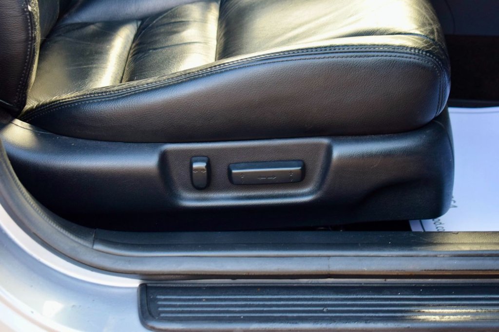 Used Honda Accord 2004 for sale - 76574821: Photo 38