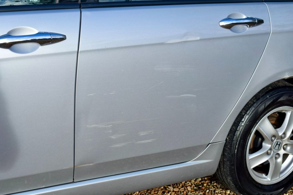 Used Honda Accord 2004 for sale - 76574821: Photo 7