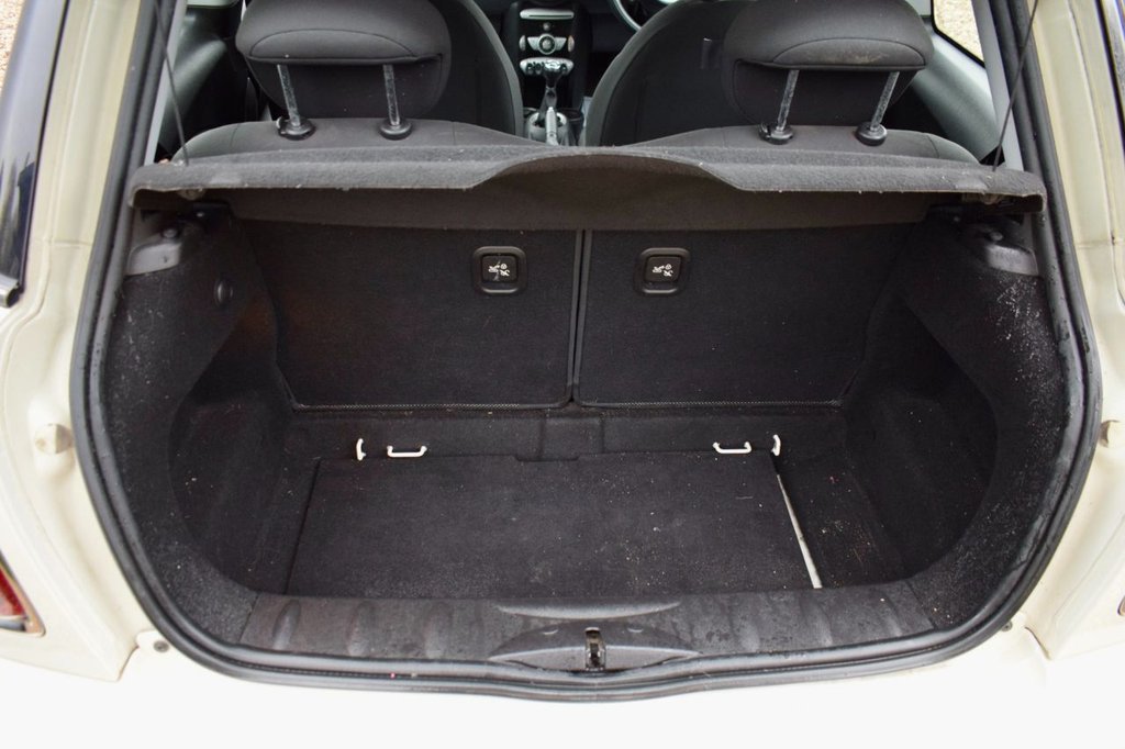 Used MINI Hatch 2010 for sale - 77588305: Photo 11