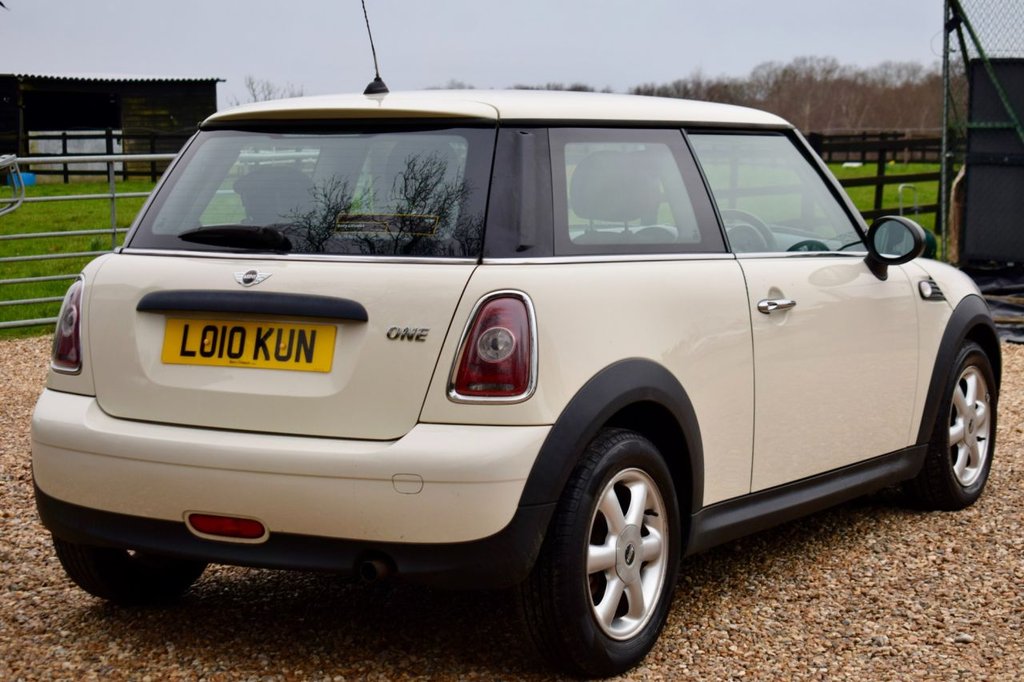 Used MINI Hatch 2010 for sale - 77588305: Photo 12