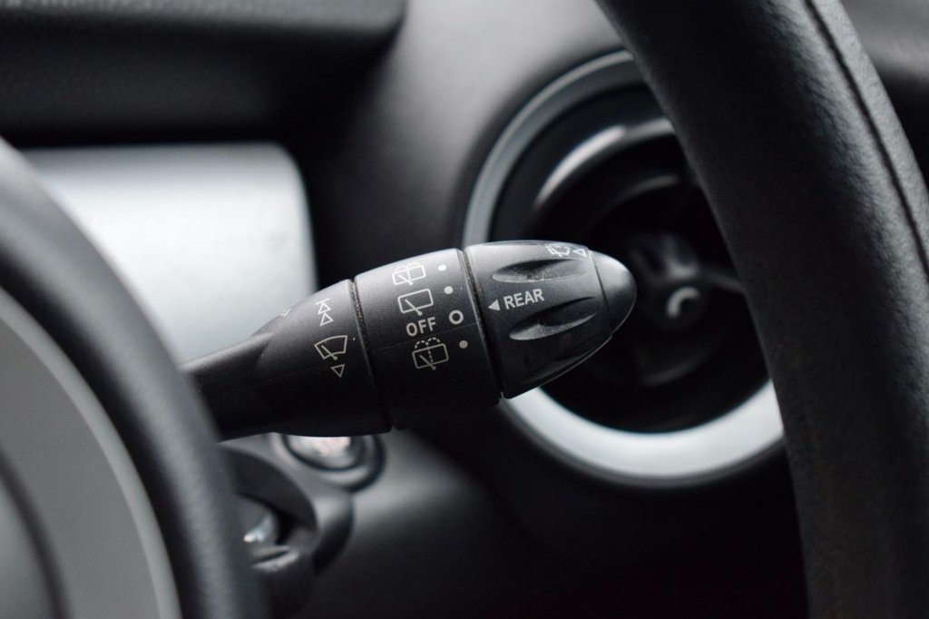 Used MINI Hatch 2010 for sale - 77588305: Photo 39