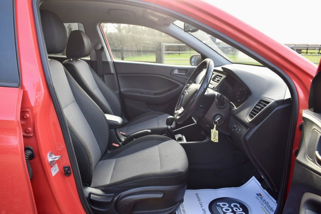 Used Hyundai i20 2019 for sale - 77269078: Photo 27