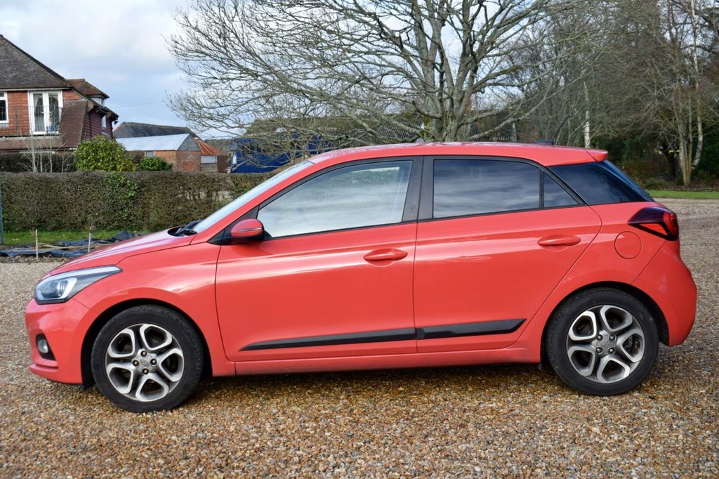 Used Hyundai i20 2019 for sale - 77269078: Photo 6