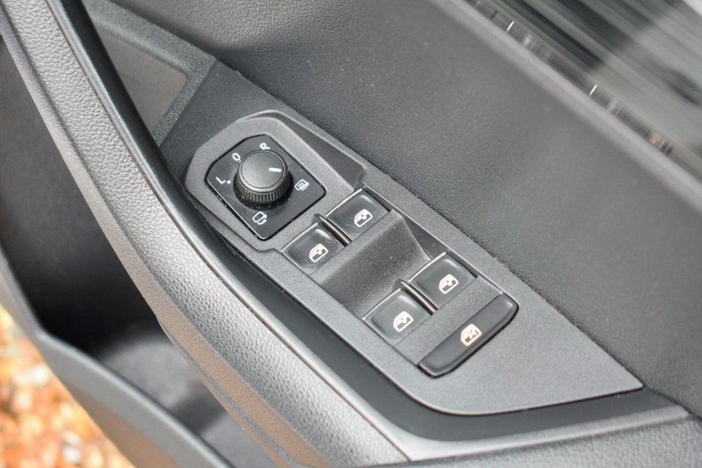 Used Skoda Karoq 2018 for sale - 76570470: Photo 22