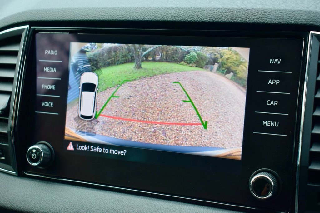 Used Skoda Karoq 2018 for sale - 76570470: Photo 45