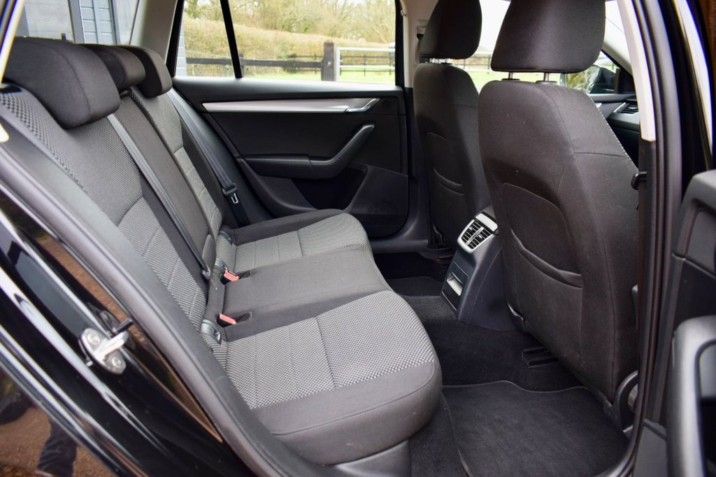 Used Skoda Octavia 2015 for sale - 77153569: Photo 29