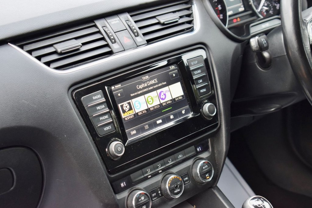 Used Skoda Octavia 2015 for sale - 77153569: Photo 35