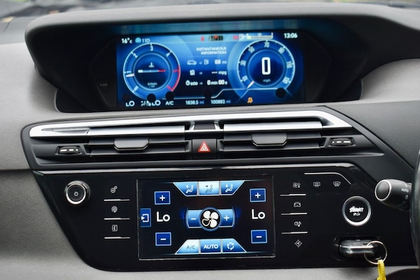 Used Citroen C4 Grand Picasso 2015 for sale - 76261360: Photo 38