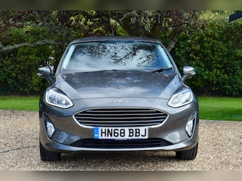 Used Ford Fiesta 2018 for sale - 76202146: Photo
