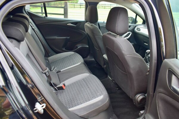 Used Vauxhall Astra 2021 for sale - 76256078: Photo 31