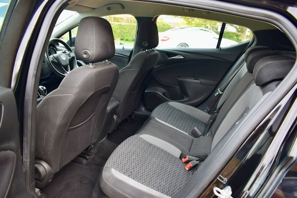 Used Vauxhall Astra 2021 for sale - 76256078: Photo 32