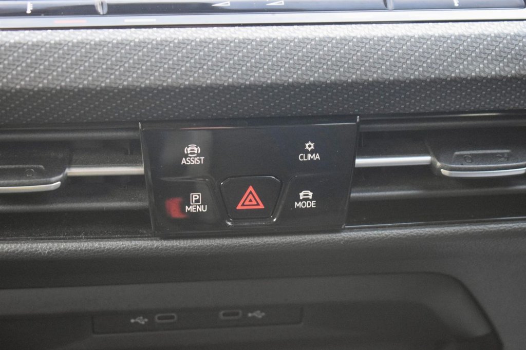 Used Volkswagen Golf 2021 for sale - 77328013: Photo 40