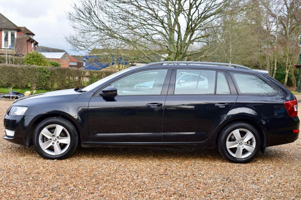 Used Skoda Octavia 2015 for sale - 77193499: Photo 7