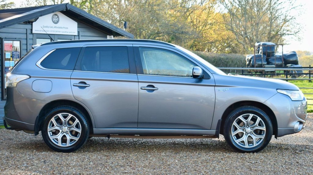 Used Mitsubishi Outlander 2014 for sale - 76665561: Photo 17