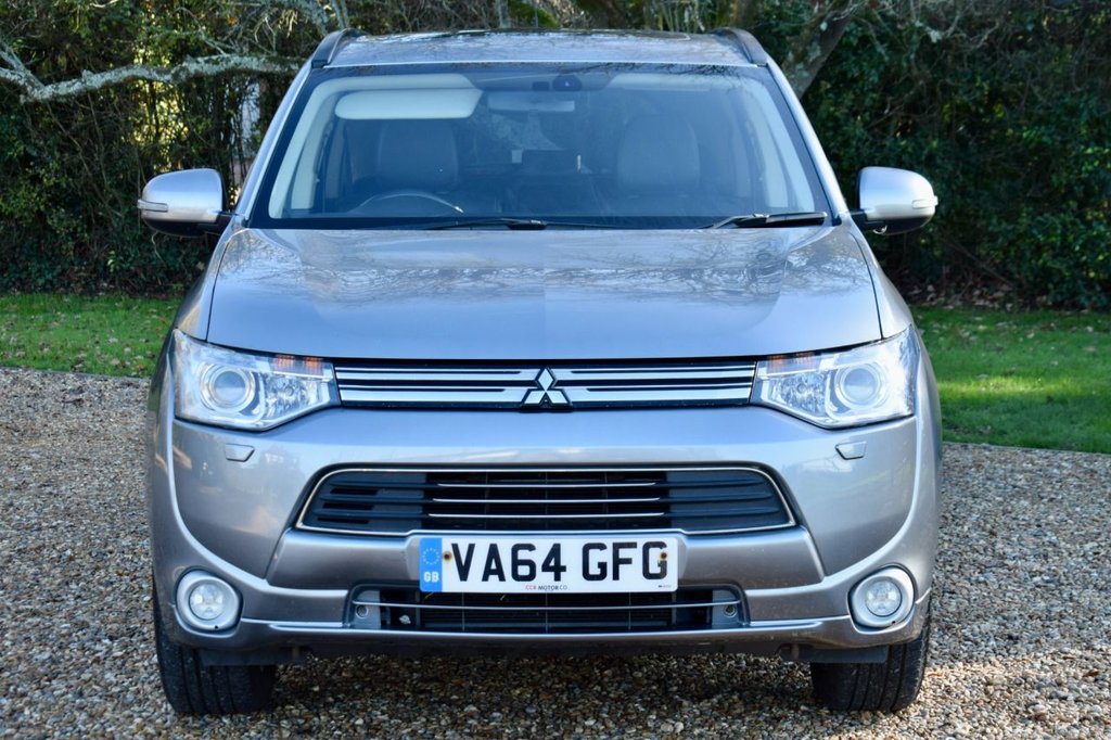 Used Mitsubishi Outlander 2014 for sale - 76665561: Photo 2