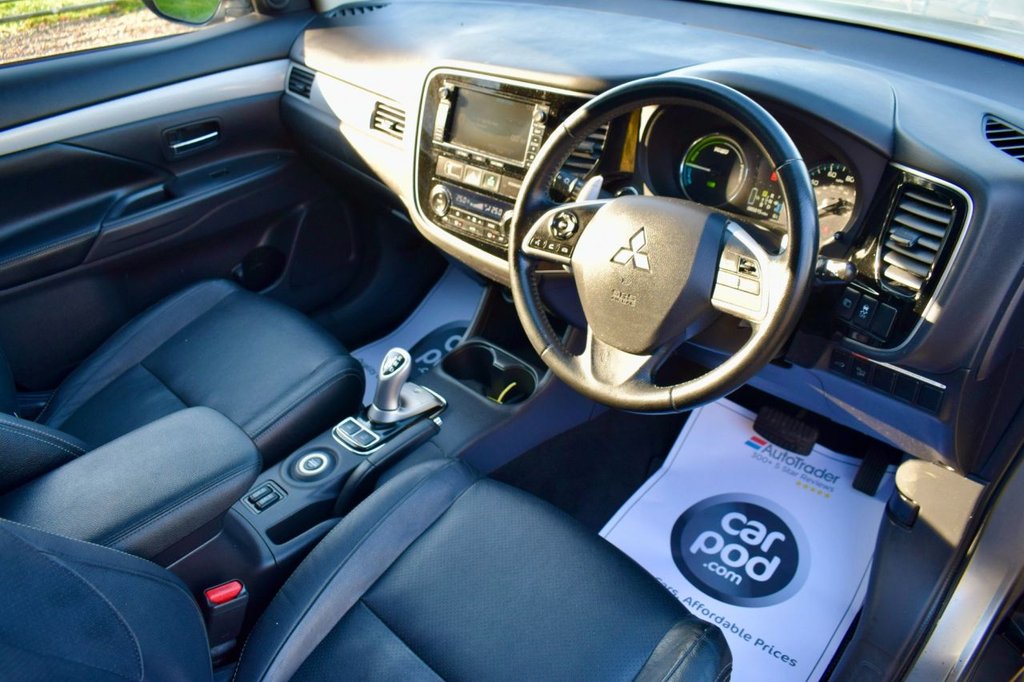 Used Mitsubishi Outlander 2014 for sale - 76665561: Photo 24