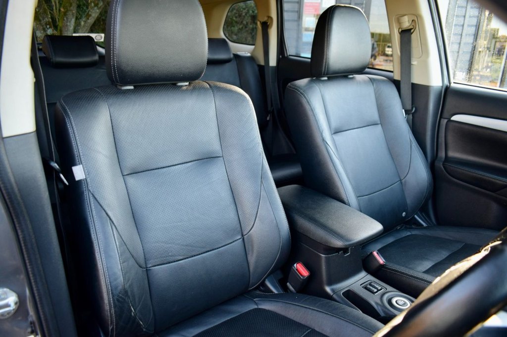 Used Mitsubishi Outlander 2014 for sale - 76665561: Photo 28