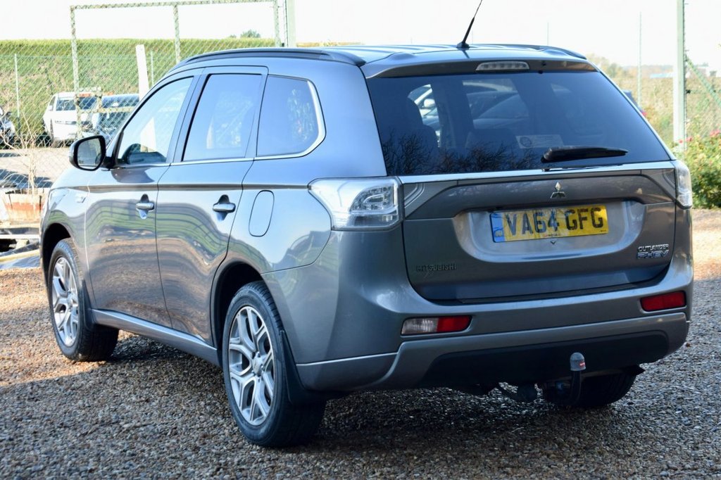 Used Mitsubishi Outlander 2014 for sale - 76665561: Photo 9