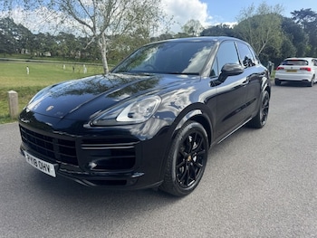 Used Porsche Cayenne 2018 for sale - 78288449: Photo