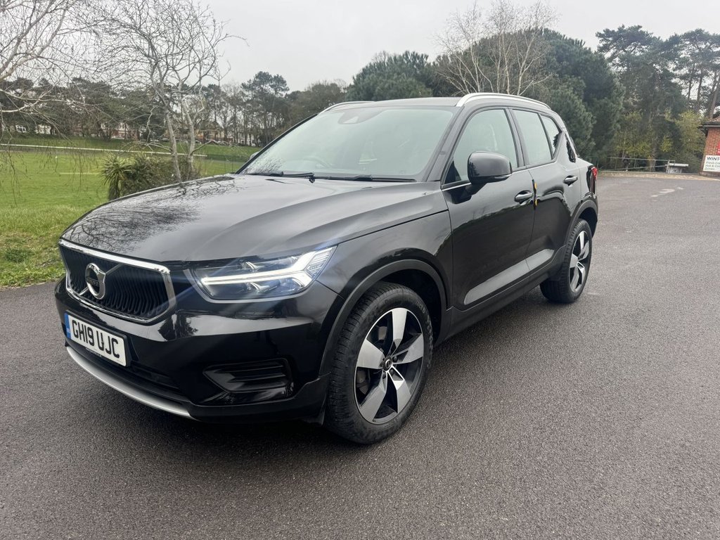 Used Volvo XC40 2019 for sale - 78017892: Photo 2