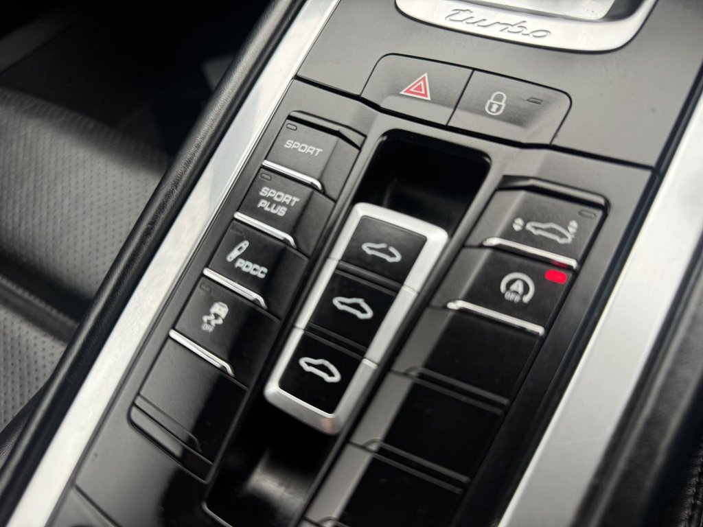 Used Porsche 911 2014 for sale - 77850323: Photo 21