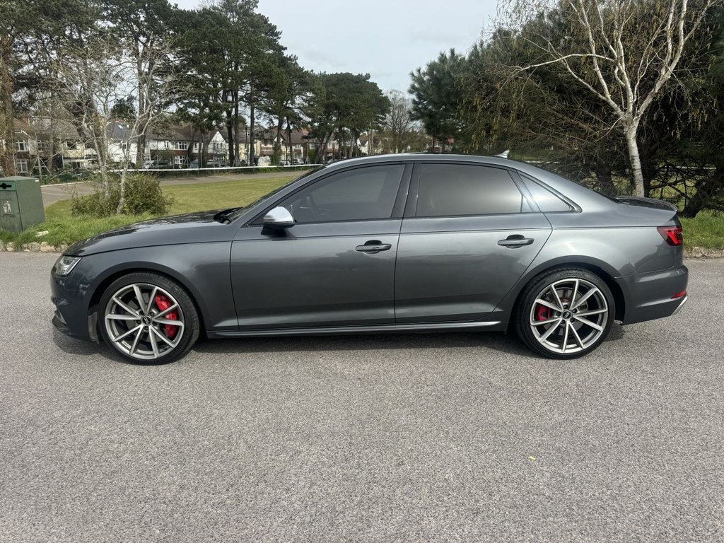 Used Audi A4 2018 for sale - 78201009: Photo 3