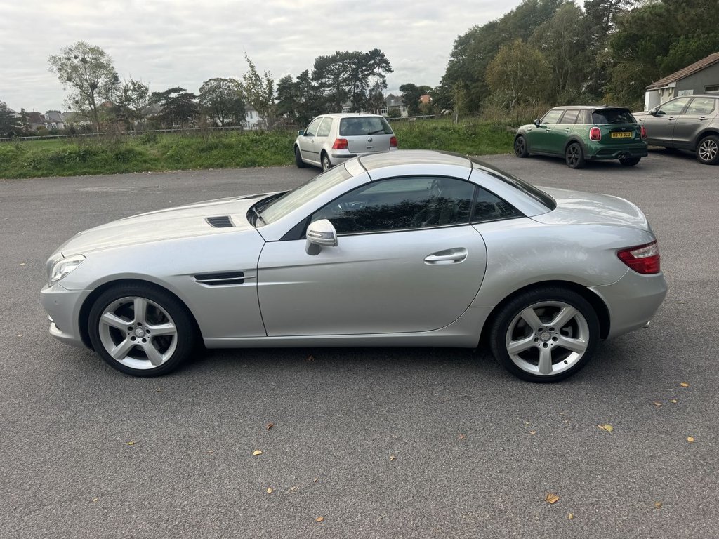 Used Mercedes-Benz SLK 2014 for sale - 76634998: Photo 5