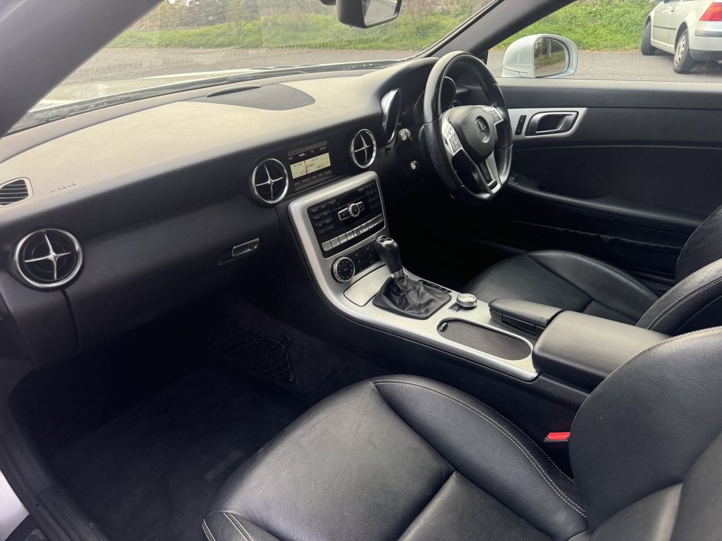 Used Mercedes-Benz SLK 2014 for sale - 76634998: Photo 8