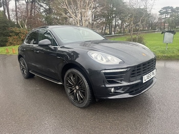 Used Porsche Macan 2015 for sale - 76867998: Photo