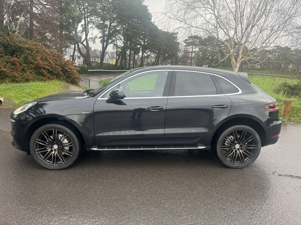Used Porsche Macan 2015 for sale - 76867998: Photo 23