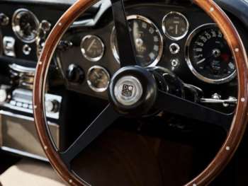 Used Aston Martin DB6 1967 for sale - 70370352: Photo
