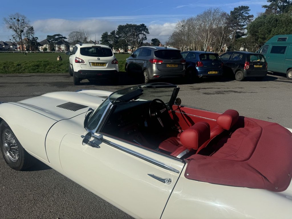 Used Jaguar E-Type 2019 for sale - 77720315: Photo 33