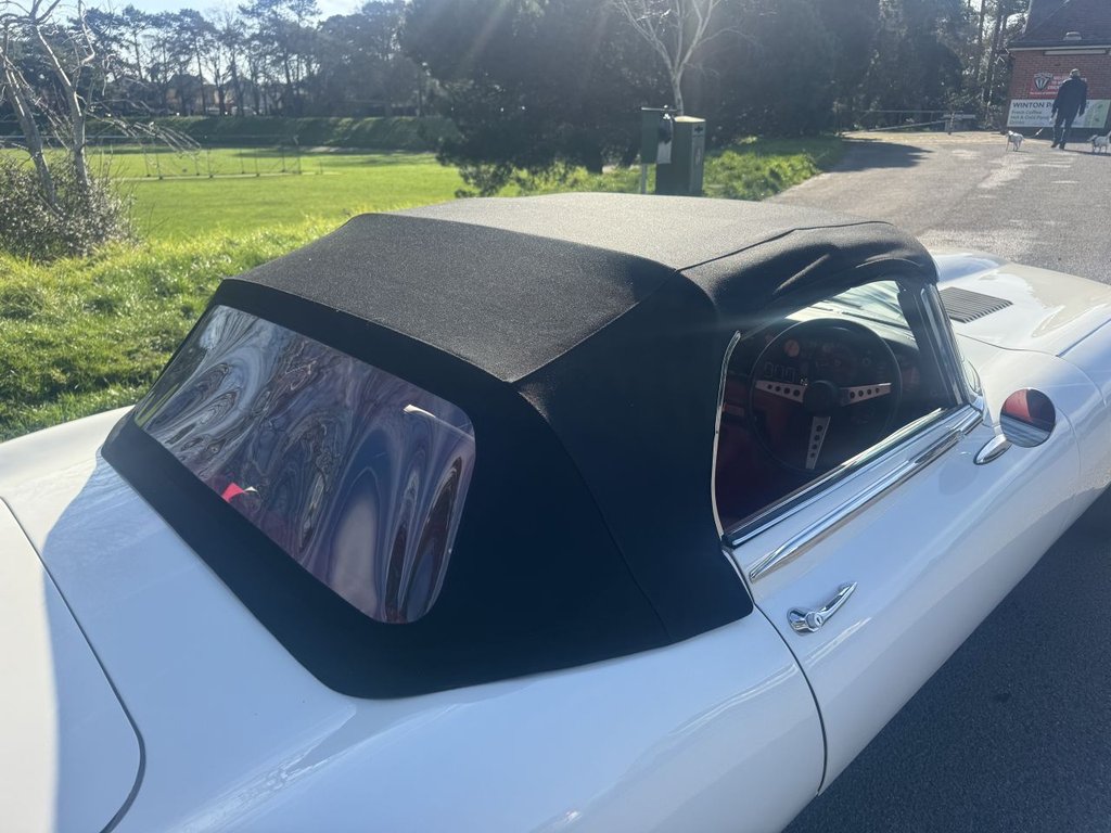 Used Jaguar E-Type 2019 for sale - 77720315: Photo 8