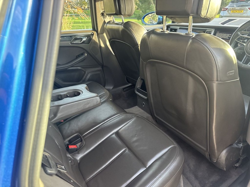 Used Porsche Macan 2015 for sale - 76711115: Photo 15