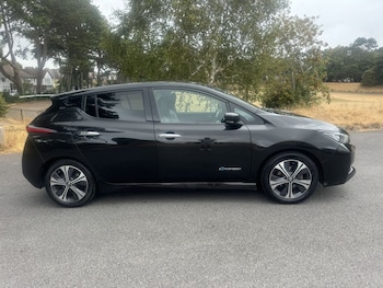 Used Nissan Leaf 2018 for sale - 79409090: Photo
