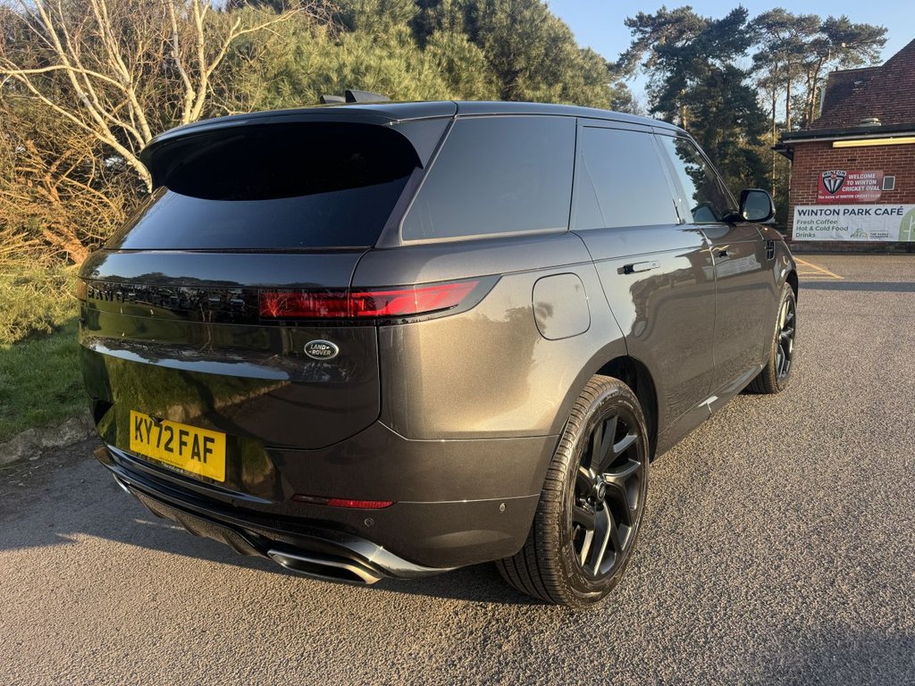 Used Land Rover Range Rover Sport 2022 for sale - 77953002: Photo 4