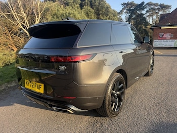 Used Land Rover Range Rover Sport 2022 for sale - 77953002: Photo