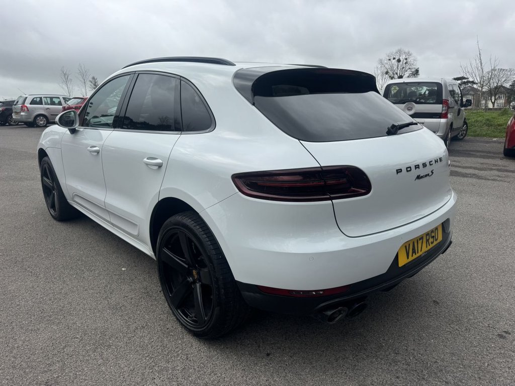 Used Porsche Macan 2017 for sale - 77621680: Photo 11