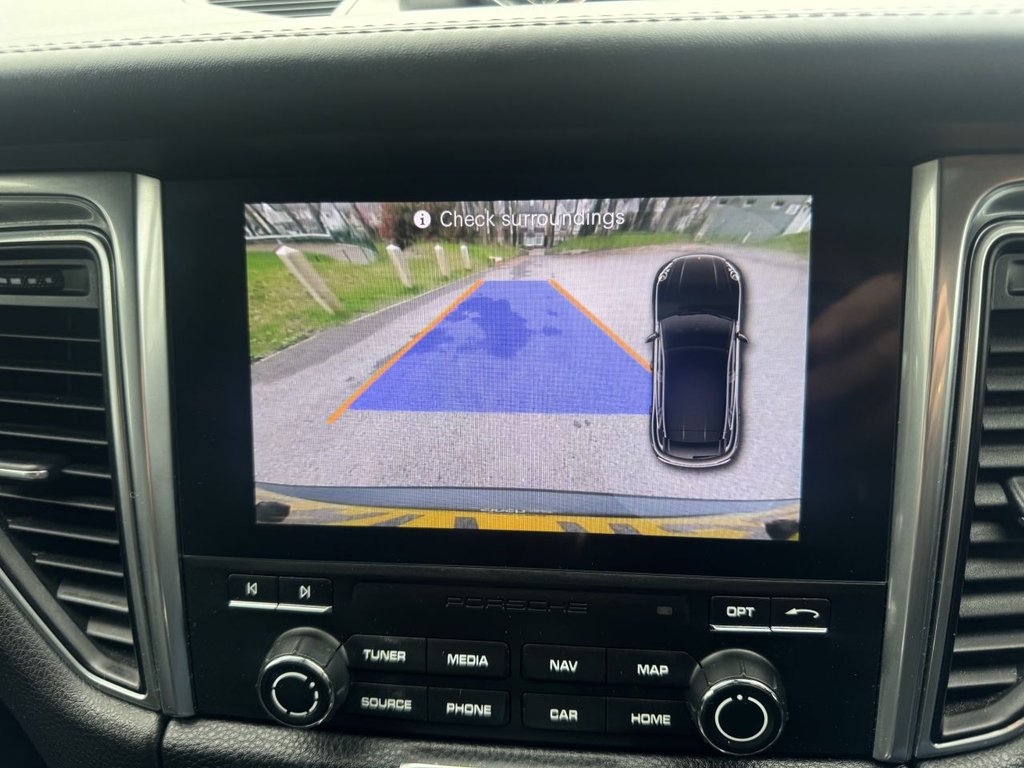 Used Porsche Macan 2017 for sale - 77621680: Photo 21