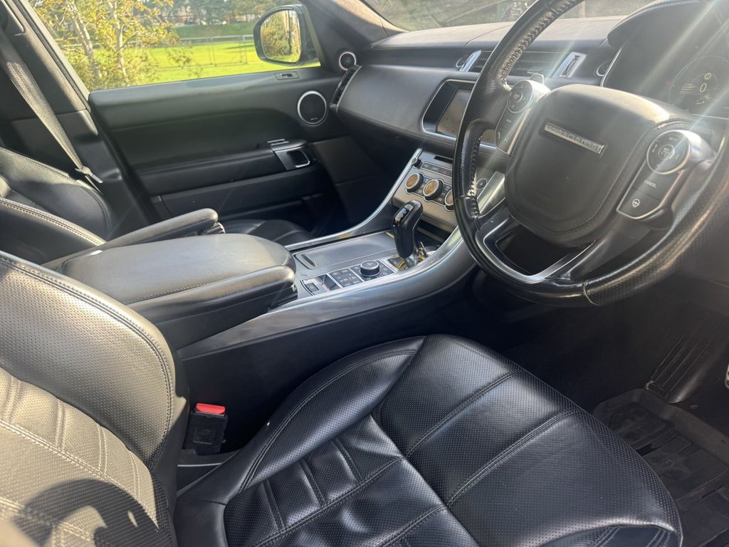 Used Land Rover Range Rover Sport 2017 for sale - 76635012: Photo 9