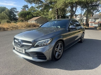 Used Mercedes-Benz C Class 2019 for sale - 79450401: Photo