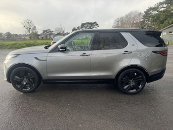 Used Land Rover Discovery 2023 for sale - 77452399: Photo