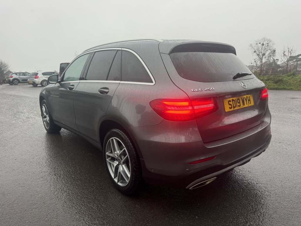 Used Mercedes-Benz GLC 2019 for sale - 76768602: Photo 14
