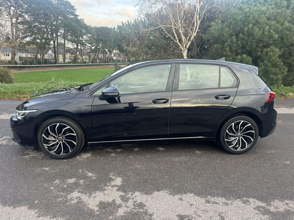 Used Volkswagen Golf 2021 for sale - 76631814: Photo 22