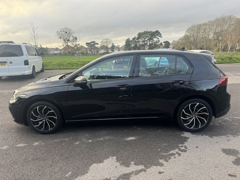 Used Volkswagen Golf 2021 for sale - 76631814: Photo 7