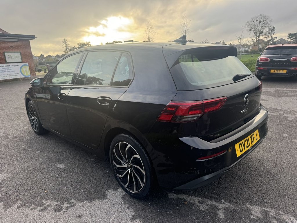 Used Volkswagen Golf 2021 for sale - 76631814: Photo 8