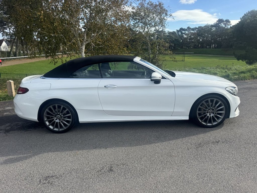 Used Mercedes-Benz C Class 2018 for sale - 76634994: Photo 4