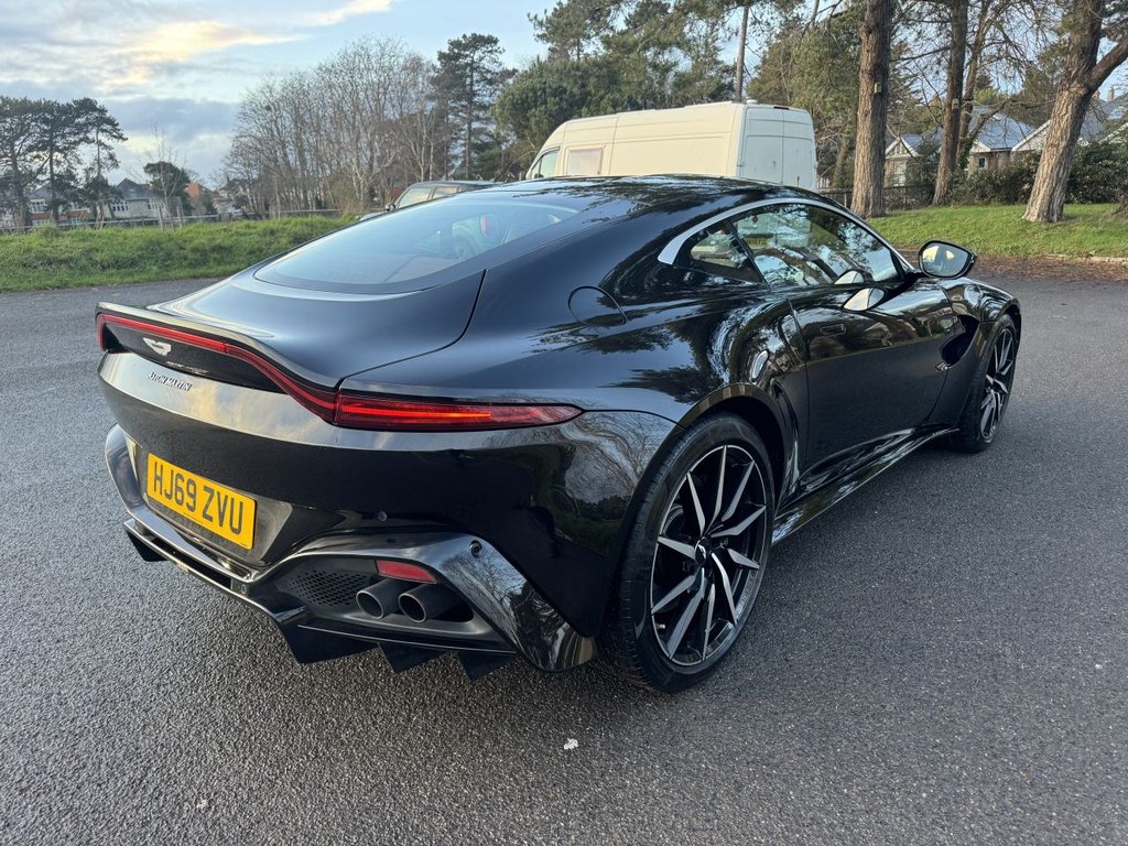 Used Aston Martin Vantage 2019 for sale - 77153360: Photo 13